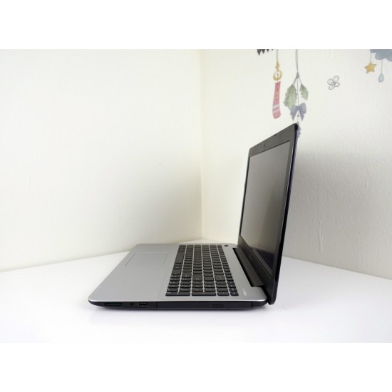 Asus Model F555L Laptop Price in Pakistan